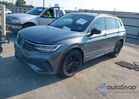 2022 Volkswagen Tiguan 2.0T Se R-Line Black from USA, damaged, VIN 3VVCB7AX7NM095822